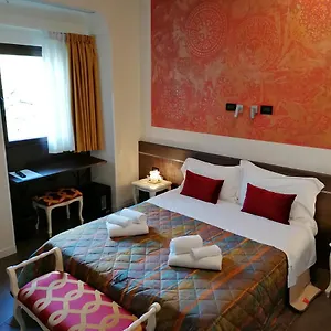 - Centre Guest house Verona