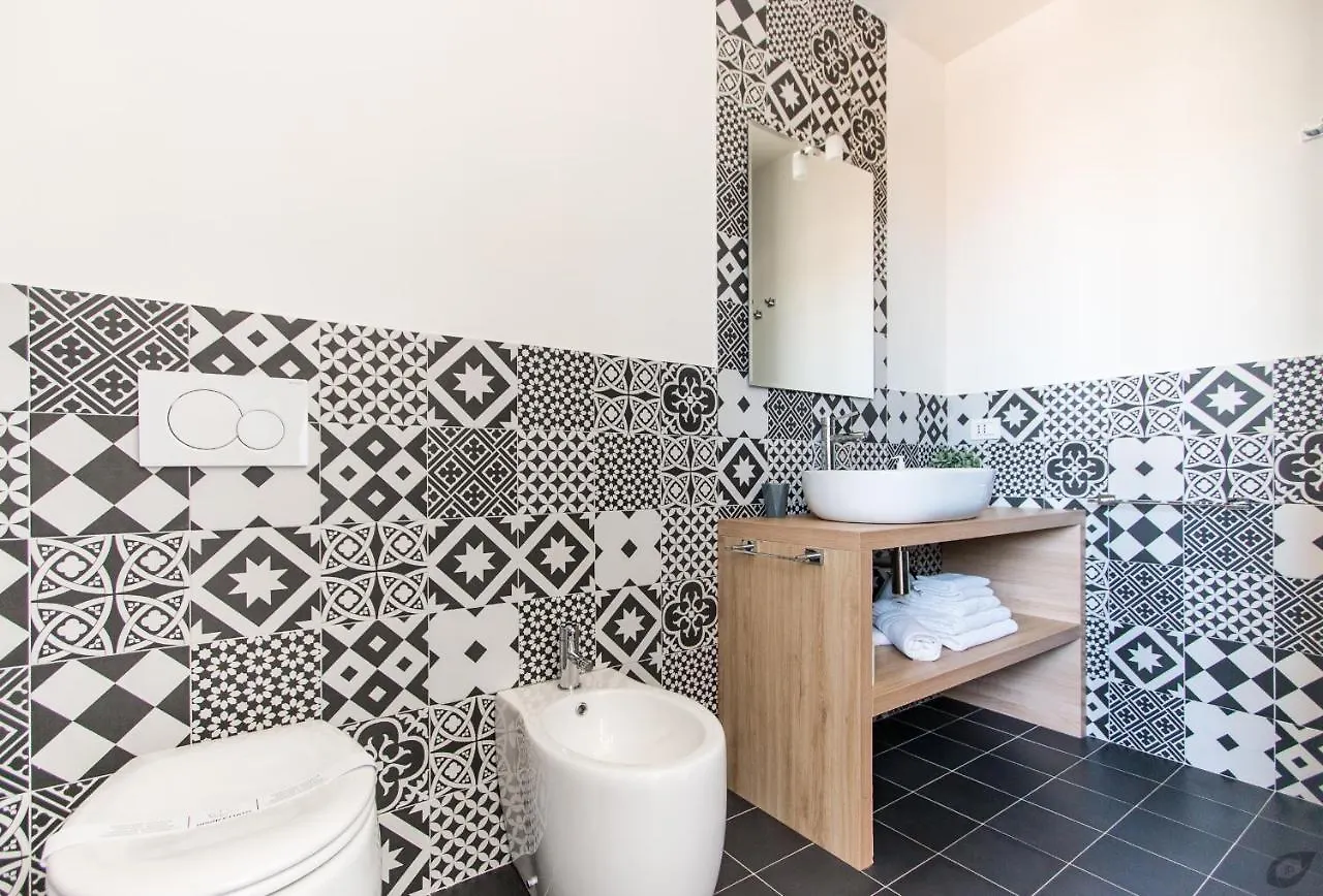 Le Camere Pietrasantine - Centro Storico Pietrasanta Bed & Breakfast