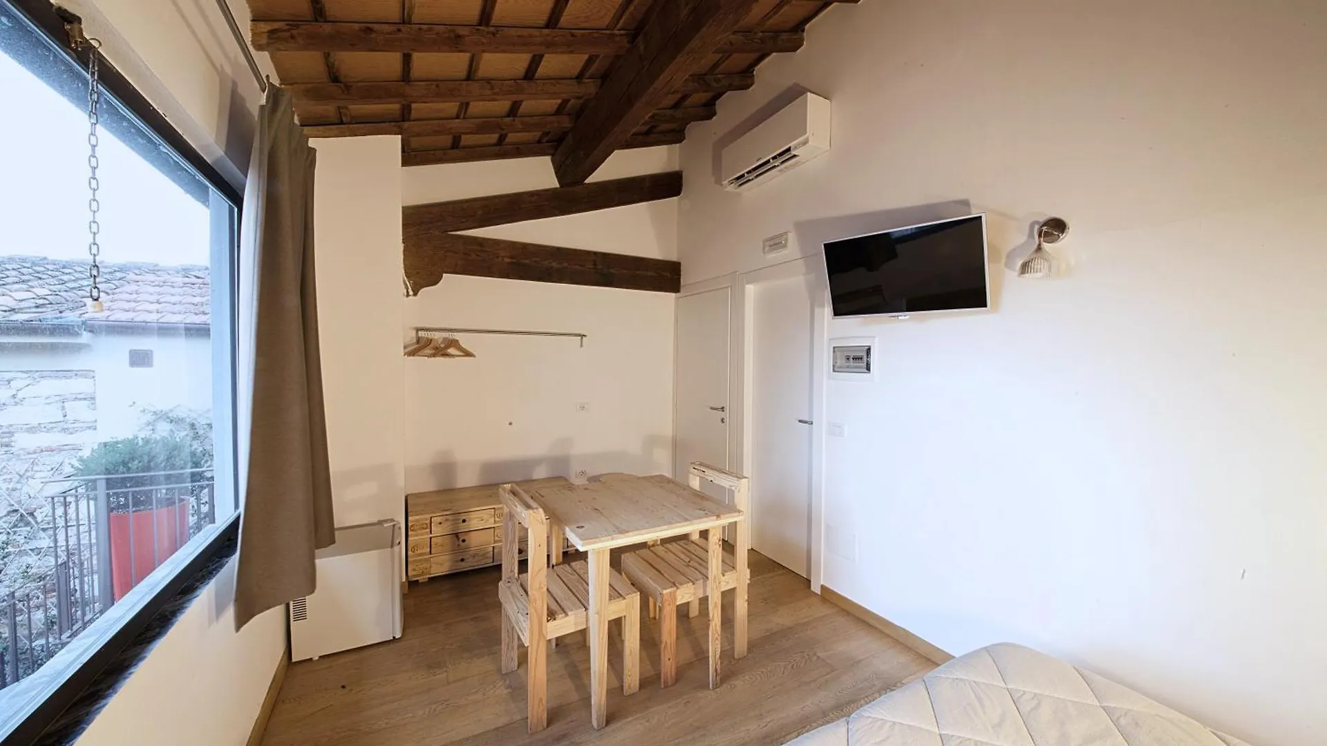 Le Camere Pietrasantine - Centro Storico Pietrasanta Italy
