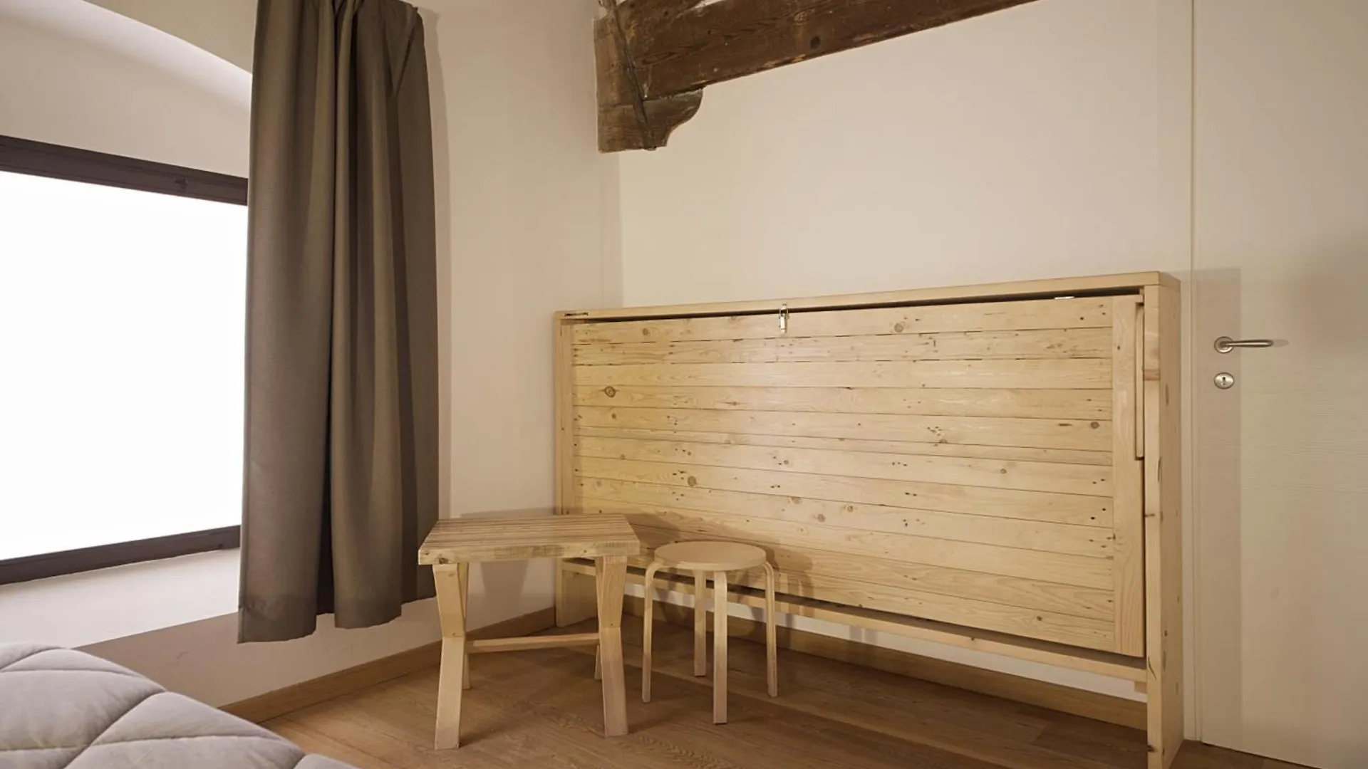 Le Camere Pietrasantine - Centro Storico Pietrasanta 0*,  Italy